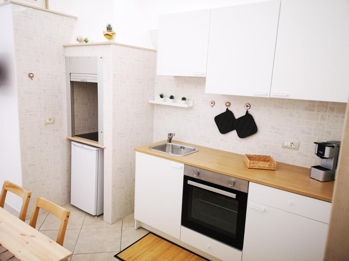 Apartamento Al Civico 20 Polignano a Mare Exterior foto